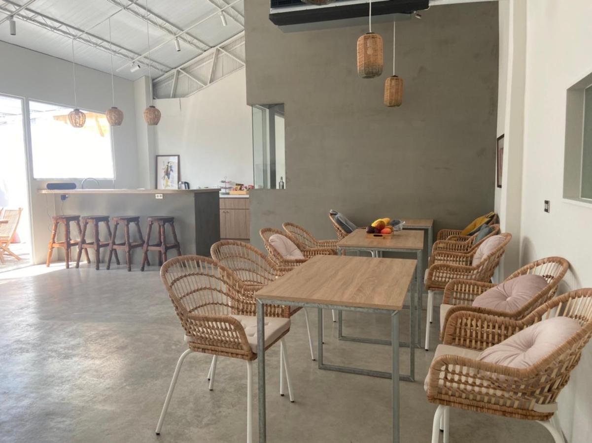 Sailing Inn Donggang Exterior foto